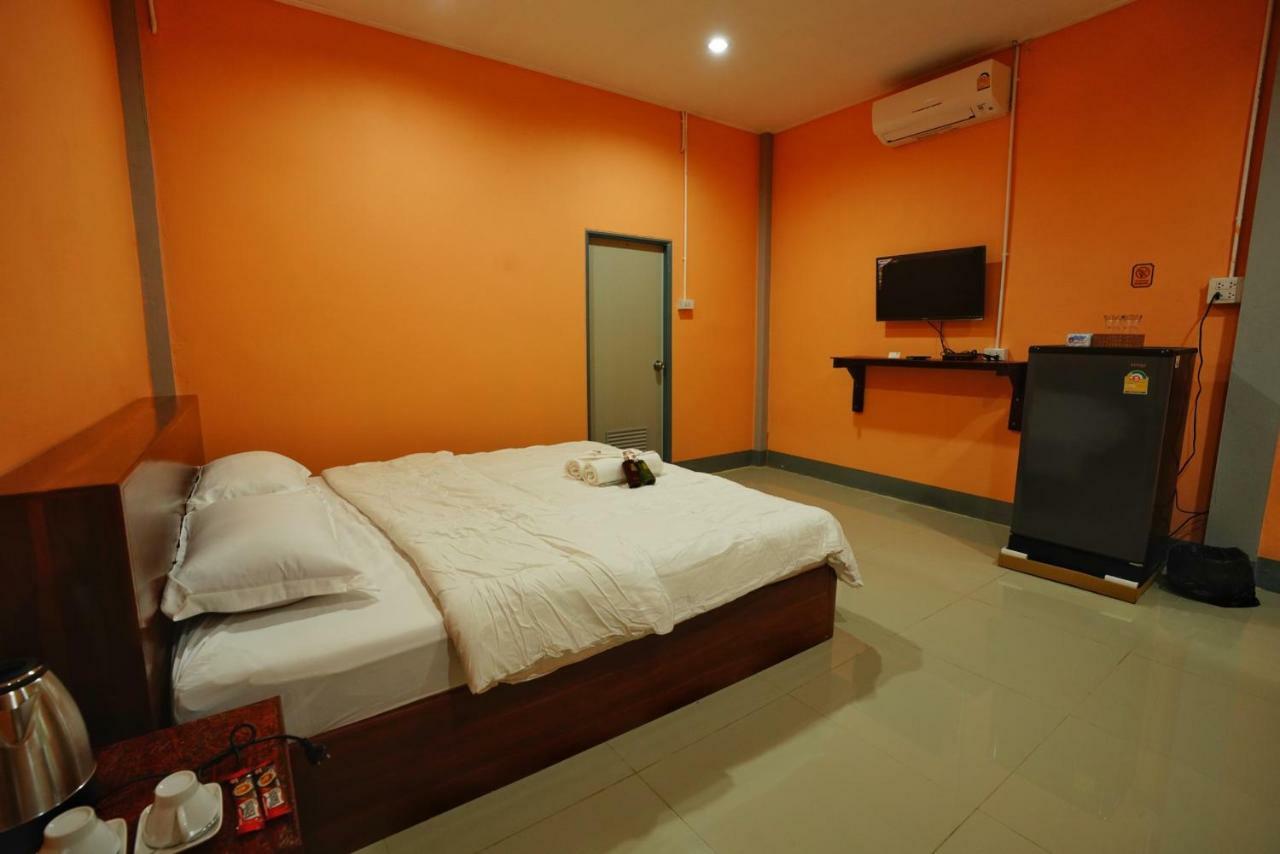 ฮูกโฮม Hotel Ban Mae Khachan Exterior foto